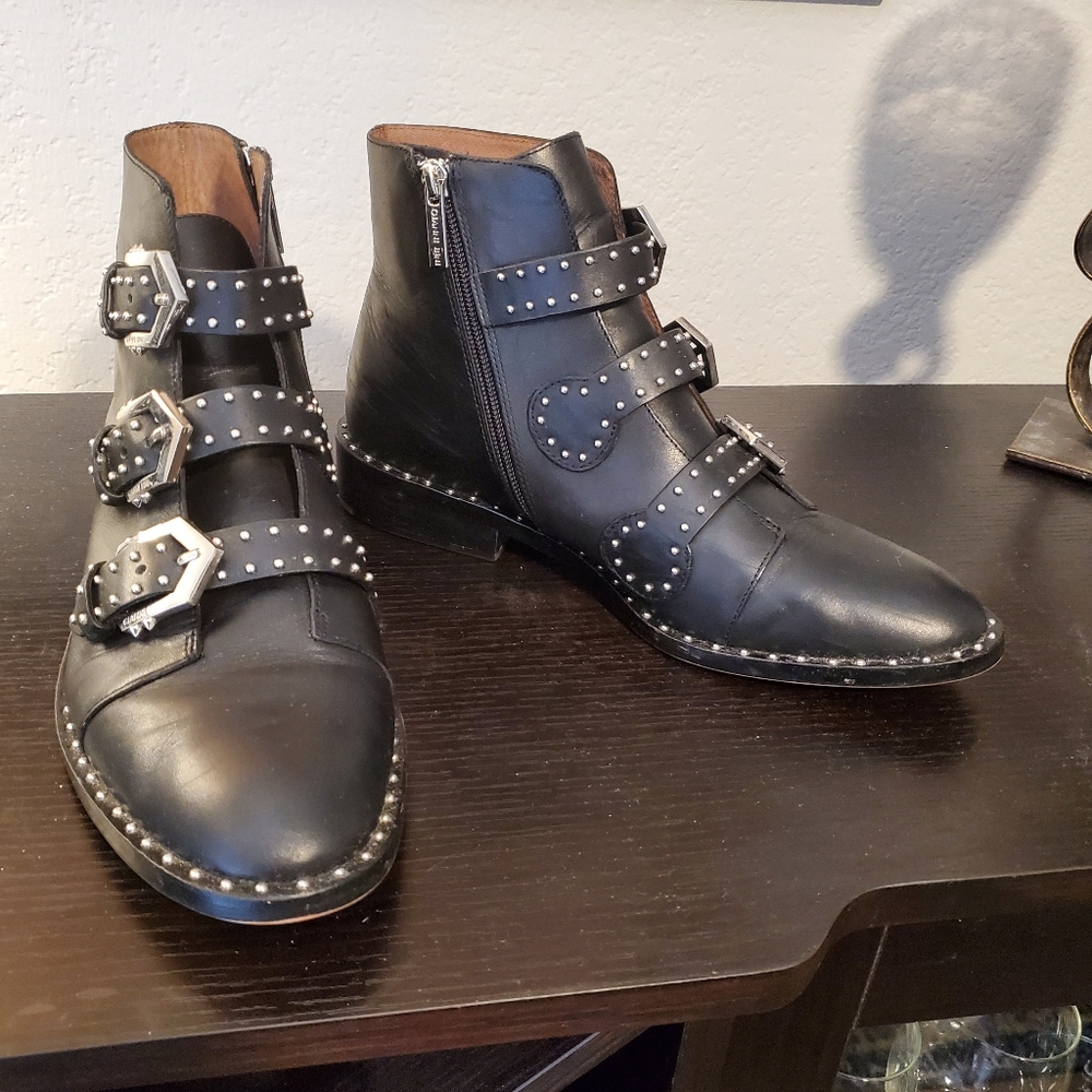 New booties, wore once.